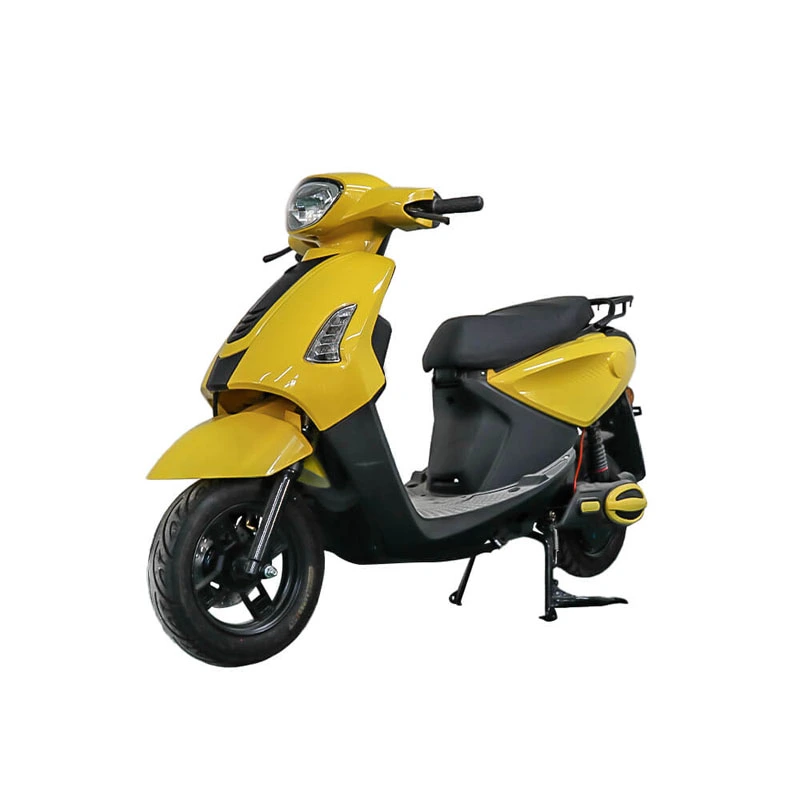 1500W ELEKTROMOS SCOOTER 2-KKERE VESPA